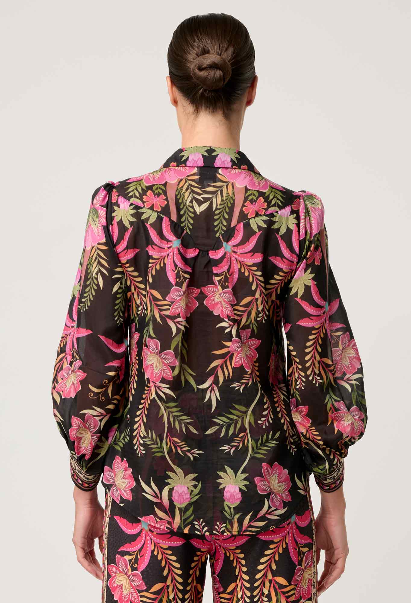Elegant Silk Blouse with Puff Sleeves and Floral Print – Women's Lightweight Top for Casual or Formal Wear 7